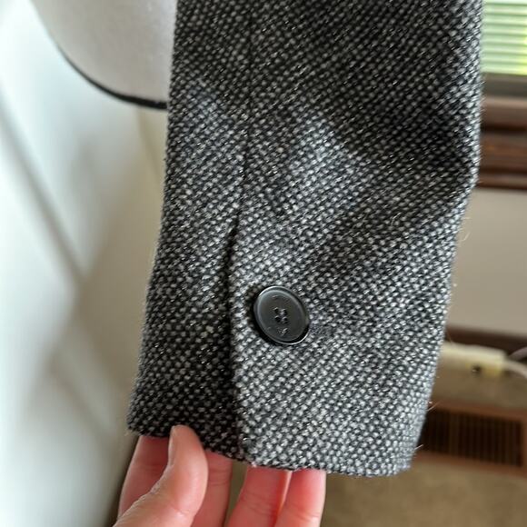 American Eagle Outfitters | Silver Gray Tweed Blazer with Velvet Trim Size XS - Picture 6 of 13